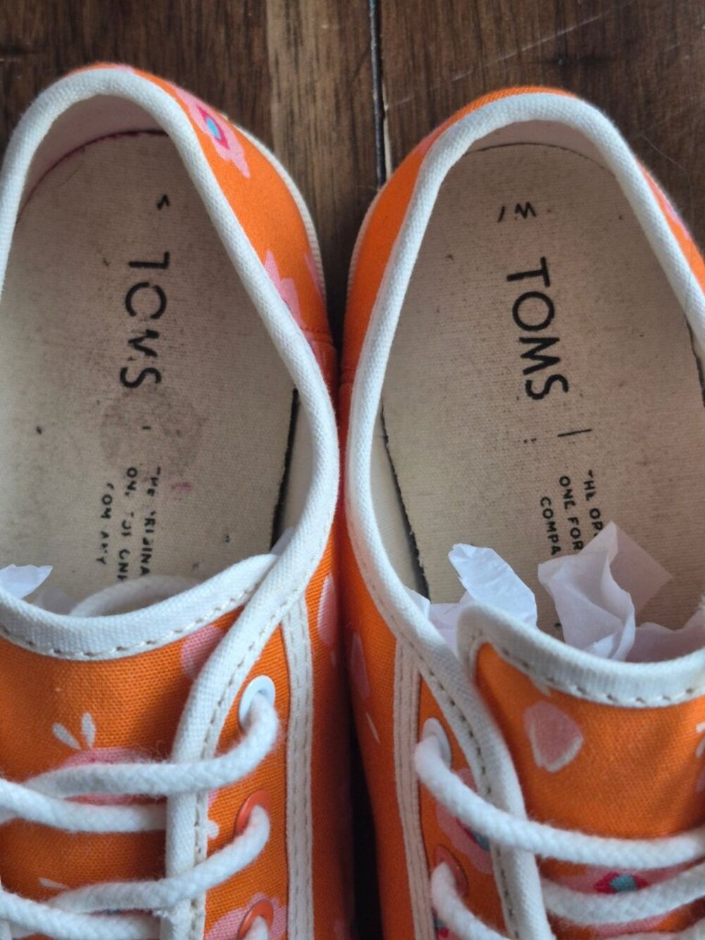 Toms Womens Orange Floral Canvas Lace-Up Sneakers Size 7 - Picture 5 of 6